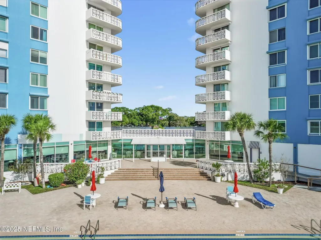 925 Halifax Avenue Daytona Beach FL 32118