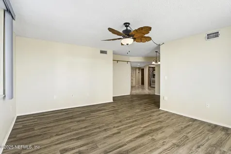 925 Halifax Avenue Daytona Beach FL 32118