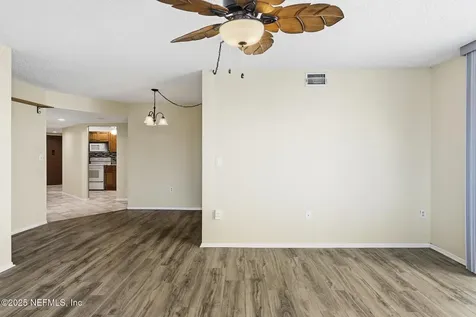 925 Halifax Avenue Daytona Beach FL 32118