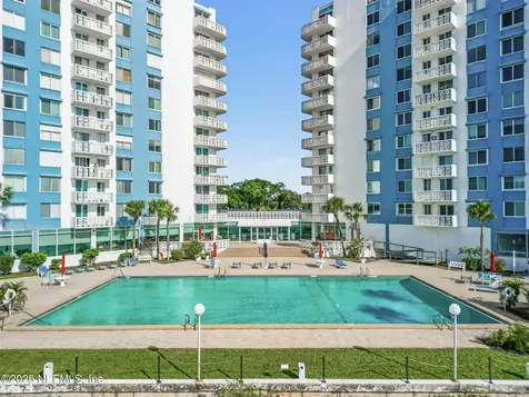 925 Halifax Avenue Daytona Beach FL 32118
