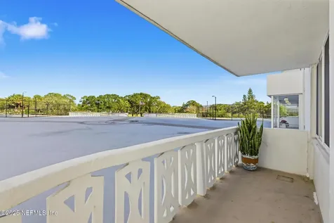 925 Halifax Avenue Daytona Beach FL 32118