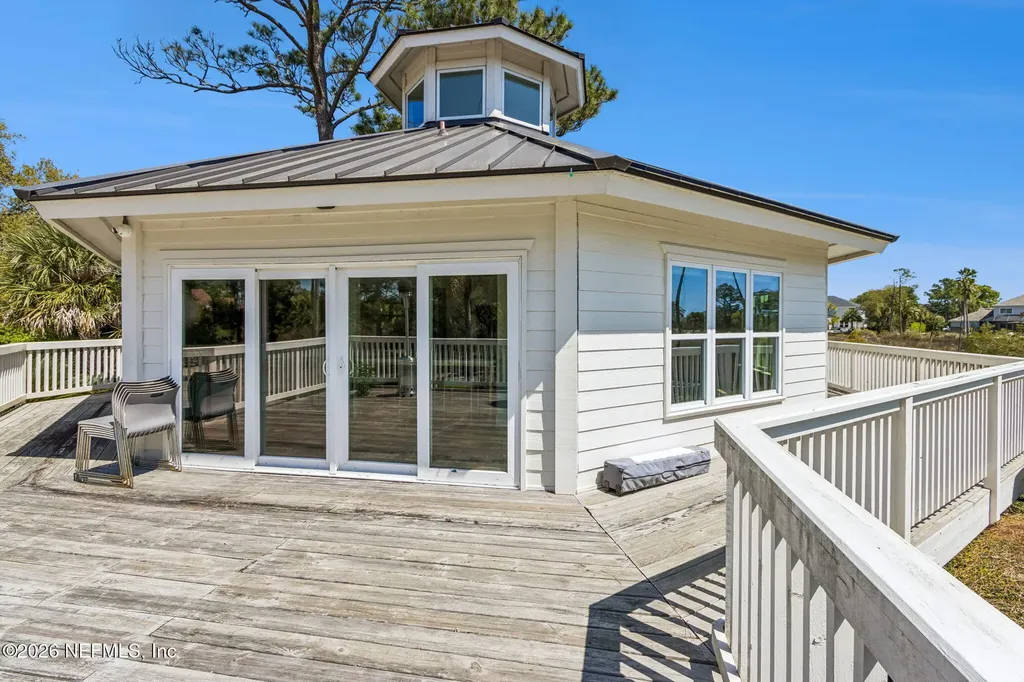 2306 Pine Island Court Jacksonville FL 32224