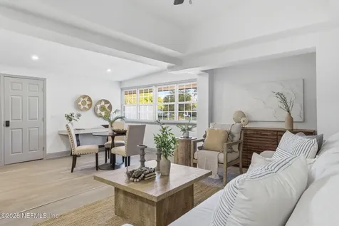 202 Azalea Circle Palatka FL 32177