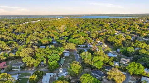202 Azalea Circle Palatka FL 32177