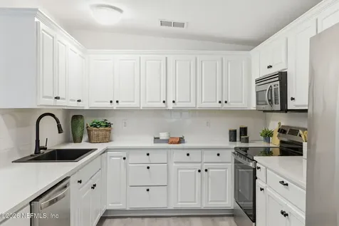 202 Azalea Circle Palatka FL 32177