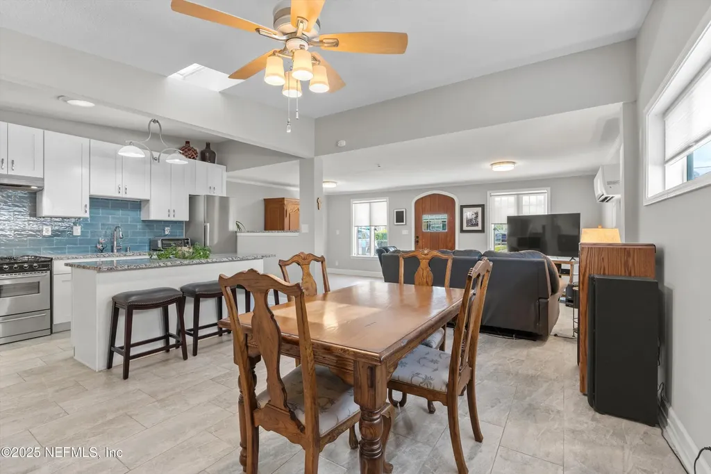 1112 Colombo Street Jacksonville FL 32207