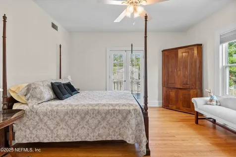 1112 Colombo Street Jacksonville FL 32207