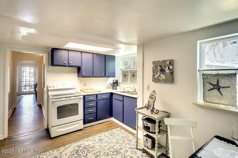2513 8th Avenue W Bradenton FL 34203