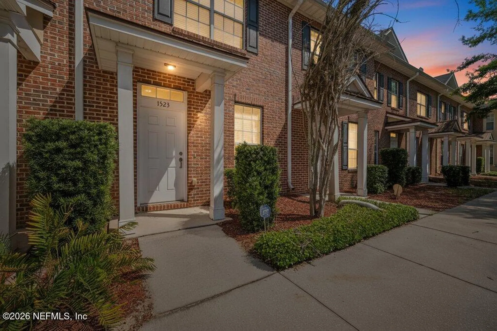 1523 Fieldview Drive Jacksonville FL 32225