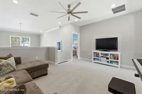 463 Freshwater Drive St. Johns FL 32259