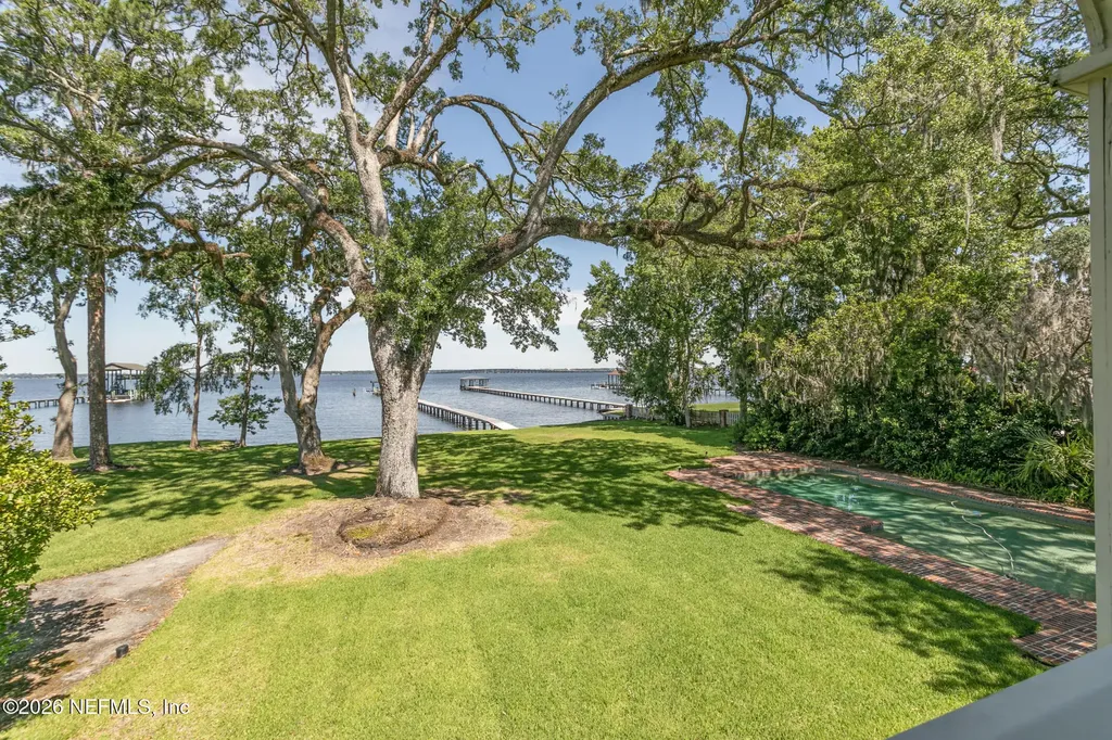 11062 Riverport Drive W Jacksonville FL 32223