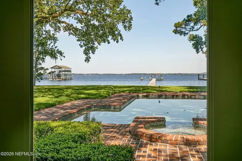 11062 Riverport Drive W Jacksonville FL 32223