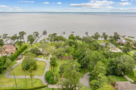 11062 Riverport Drive W Jacksonville FL 32223