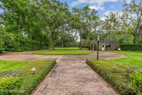 11062 Riverport Drive W Jacksonville FL 32223