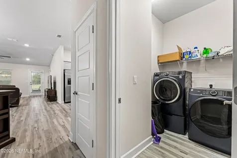 5848 Gilchrist Oaks Court Jacksonville FL 32219