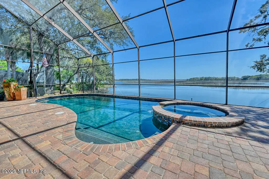 1037 Shipwatch Drive E Jacksonville FL 32225