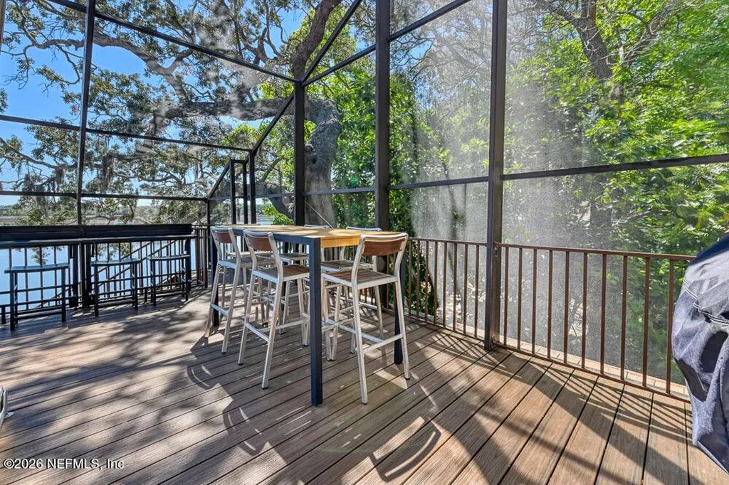 1037 Shipwatch Drive E Jacksonville FL 32225