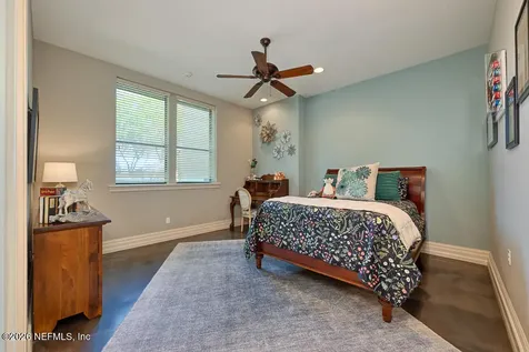 1037 Shipwatch Drive E Jacksonville FL 32225