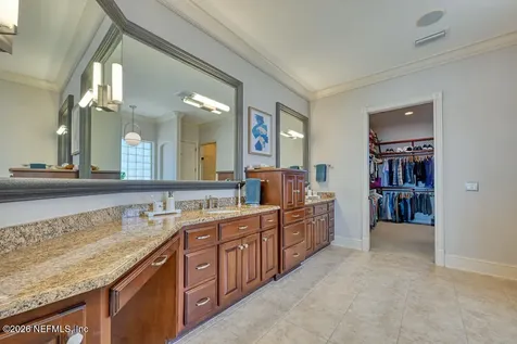 1037 Shipwatch Drive E Jacksonville FL 32225
