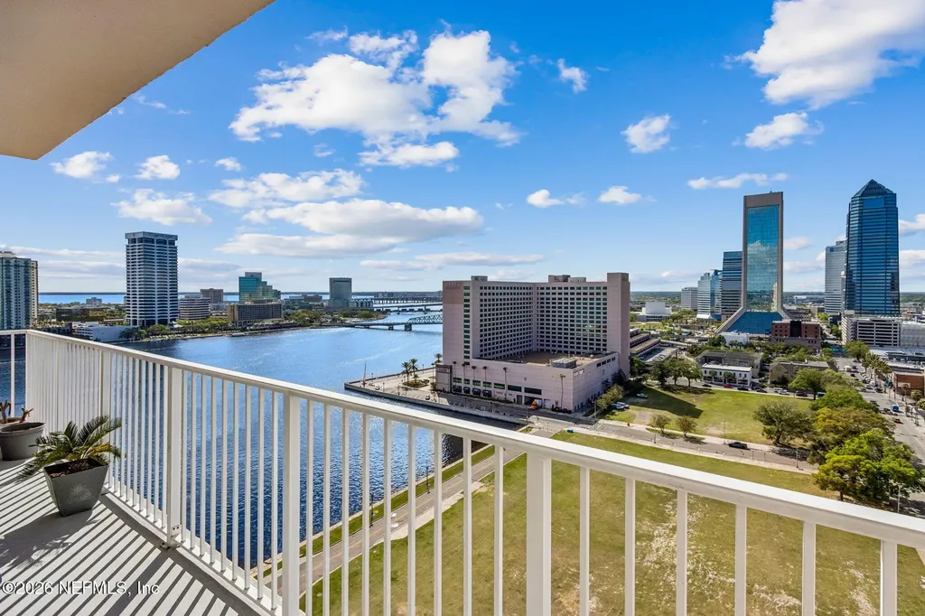 400 E Bay Street Jacksonville FL 32202