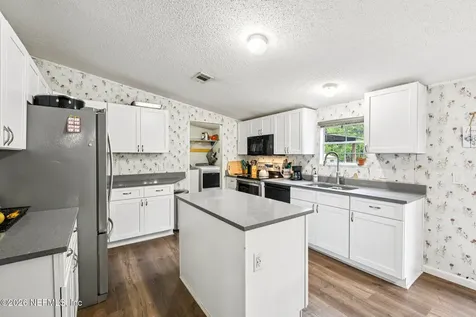 11710 Faye Road Macclenny FL 32063