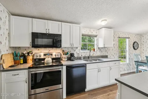 11710 Faye Road Macclenny FL 32063