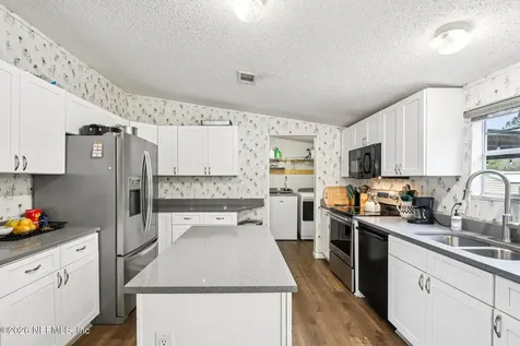 11710 Faye Road Macclenny FL 32063