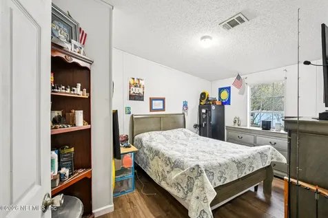 11710 Faye Road Macclenny FL 32063