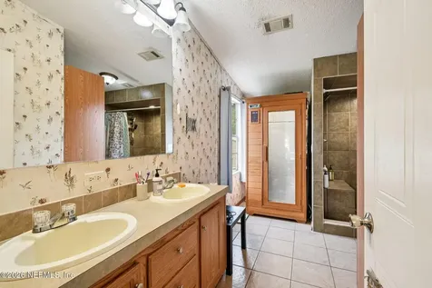 11710 Faye Road Macclenny FL 32063