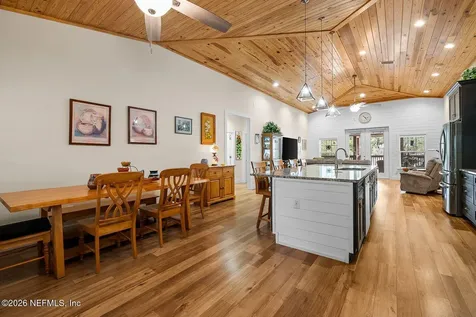 8449 Lily Lake Road Melrose FL 32666