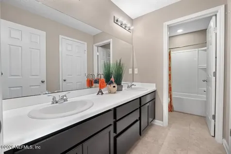 558 Grant Logan Drive St. Johns FL 32259
