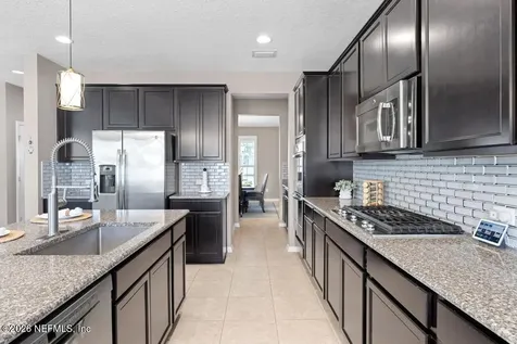 558 Grant Logan Drive St. Johns FL 32259
