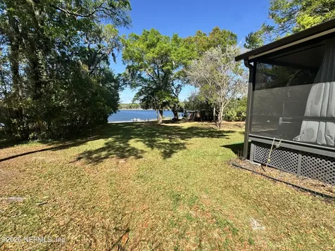 113 Stock Avenue Interlachen FL 32148