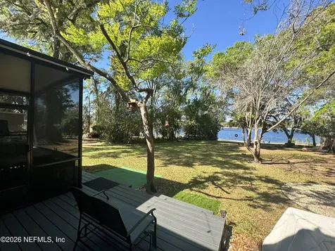 113 Stock Avenue Interlachen FL 32148