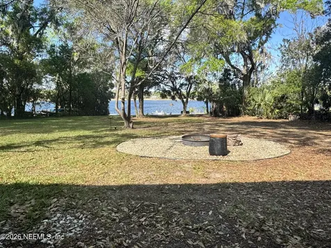 113 Stock Avenue Interlachen FL 32148