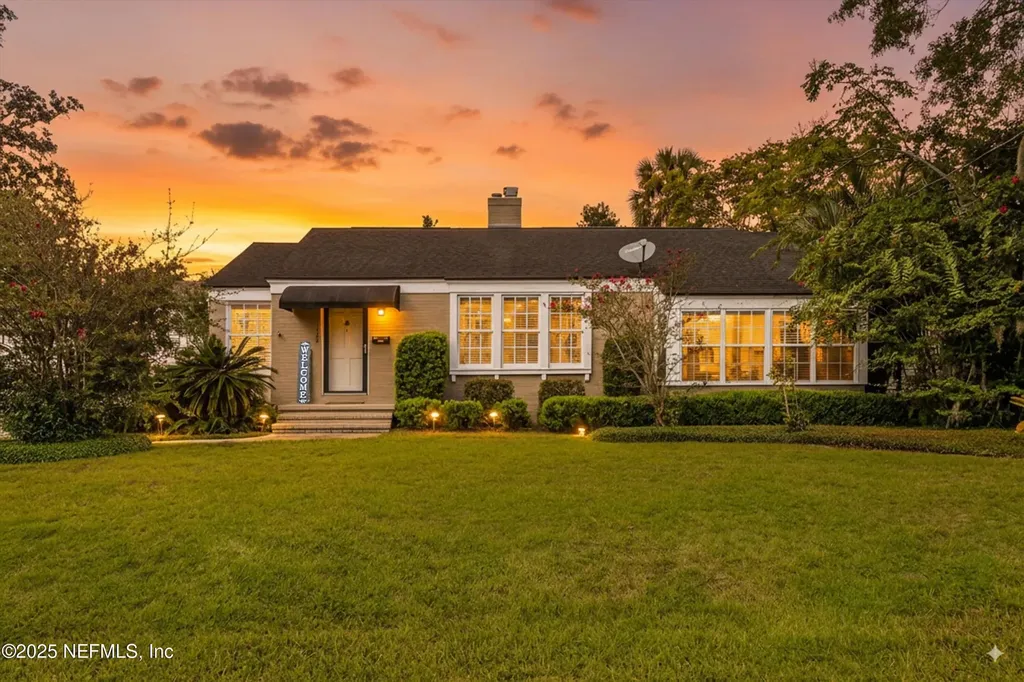 1425 Pinetree Road Jacksonville FL 32207