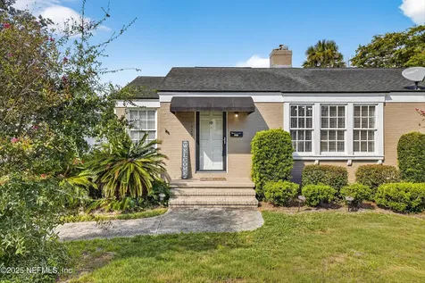 1425 Pinetree Road Jacksonville FL 32207