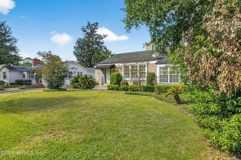 1425 Pinetree Road Jacksonville FL 32207