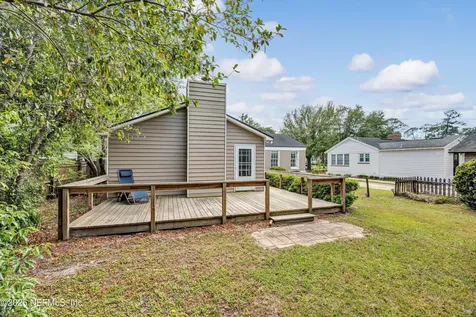 1425 Pinetree Road Jacksonville FL 32207