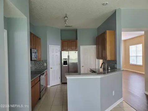 1042 Briarcreek Road Jacksonville FL 32225