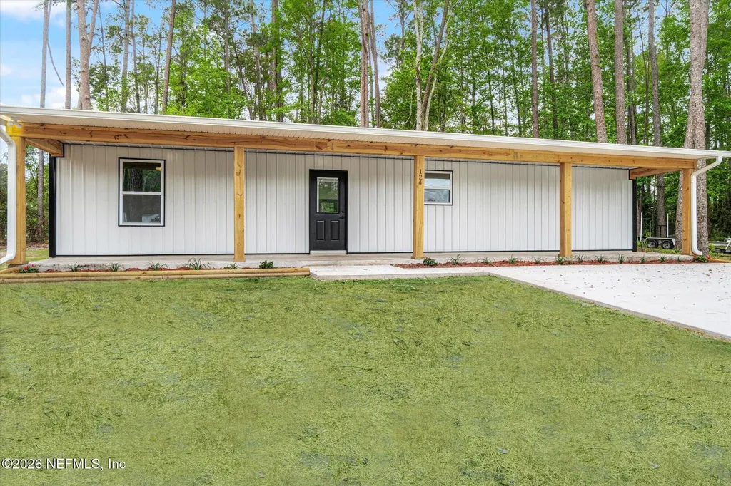 124 Park Drive Satsuma FL 32187