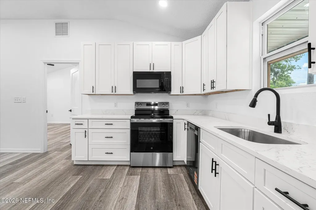 124 Park Drive Satsuma FL 32187