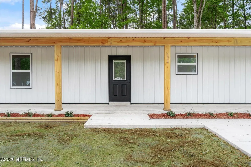124 Park Drive Satsuma FL 32187