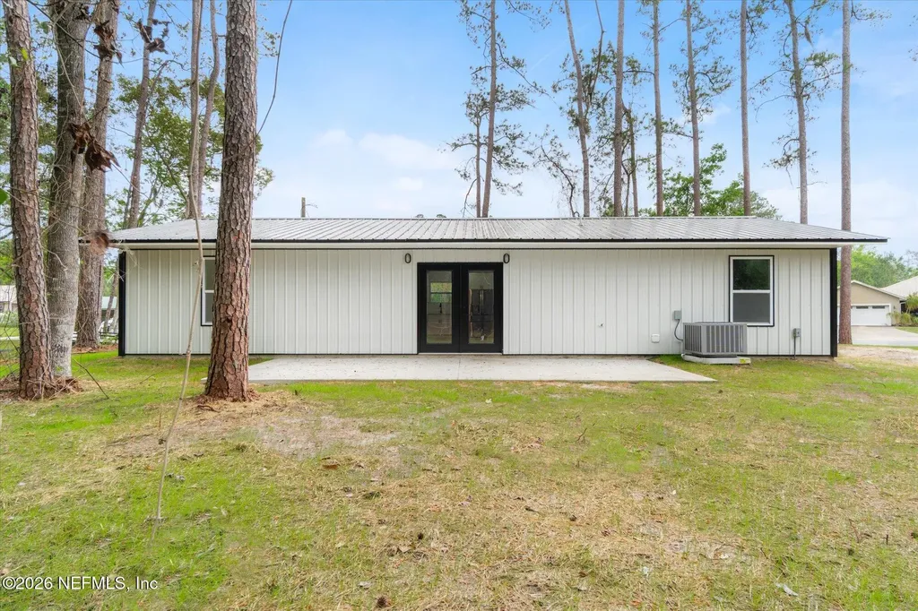 124 Park Drive Satsuma FL 32187