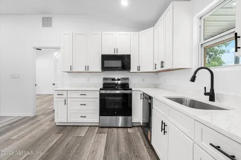 124 Park Drive Satsuma FL 32187