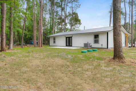124 Park Drive Satsuma FL 32187