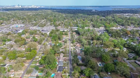 5203 Clarendon Road Jacksonville FL 32205