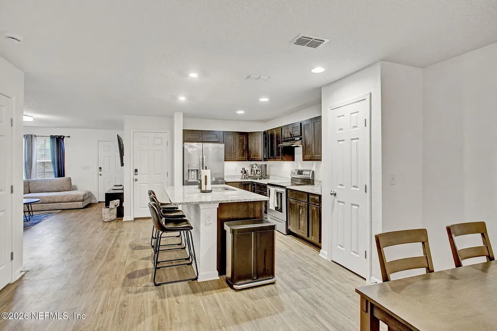 7802 Cocoa Avenue Jacksonville FL 32211