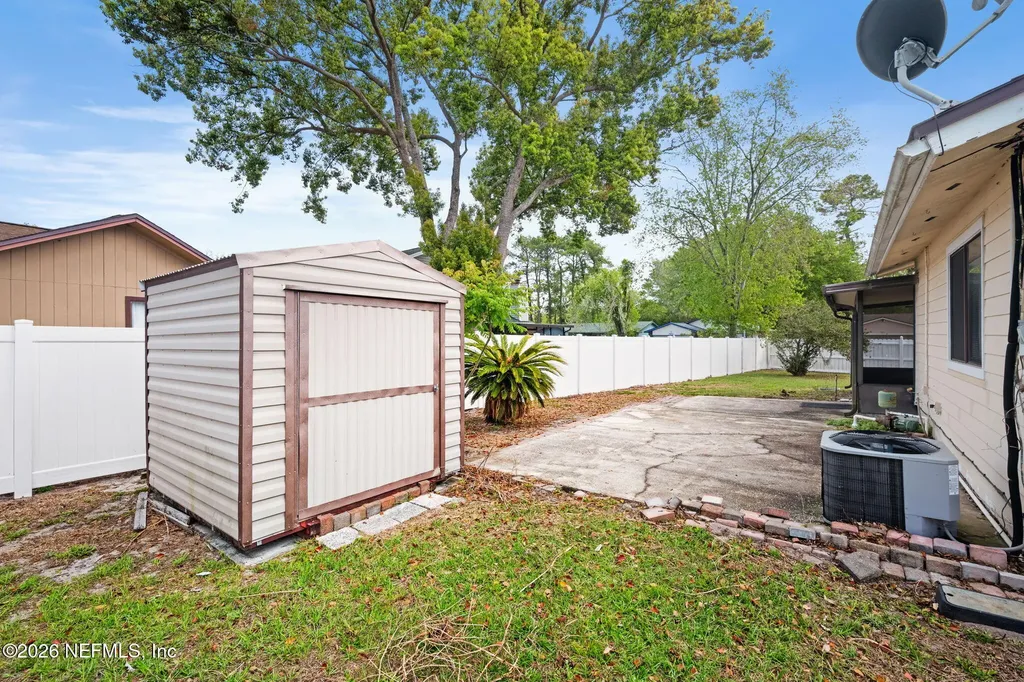 8121 Morristown Trail Jacksonville FL 32244