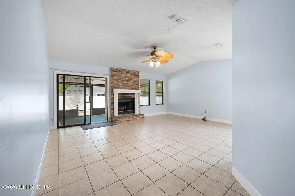 8121 Morristown Trail Jacksonville FL 32244
